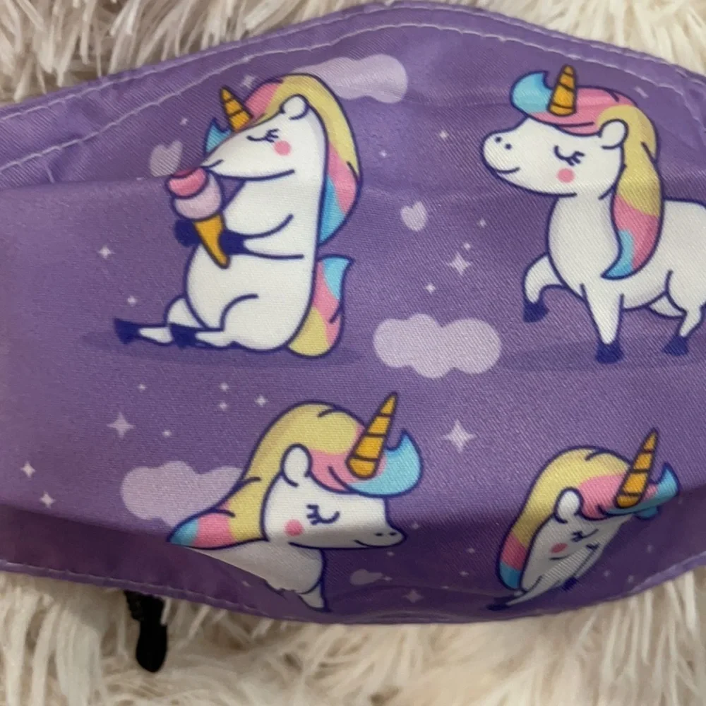 New kid’s unicorn face mask